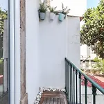 Campo De Ourique Modern Bright Apt With Office
